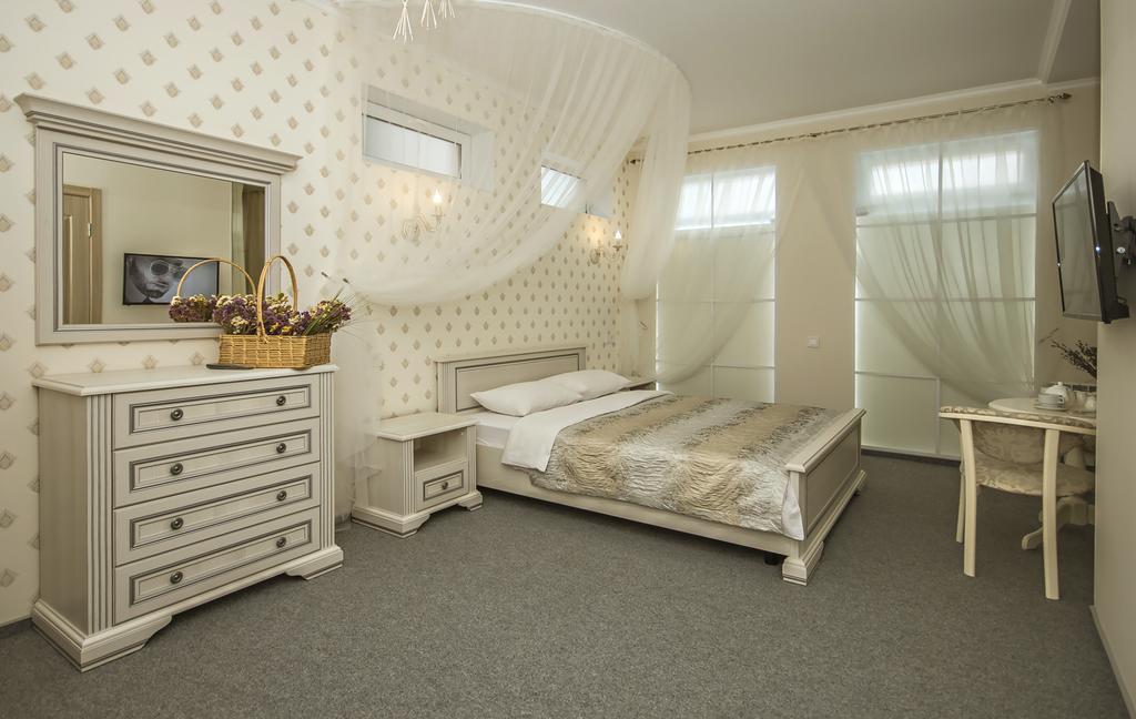 Mini Hotel Ryleev Kharkiv Exterior photo