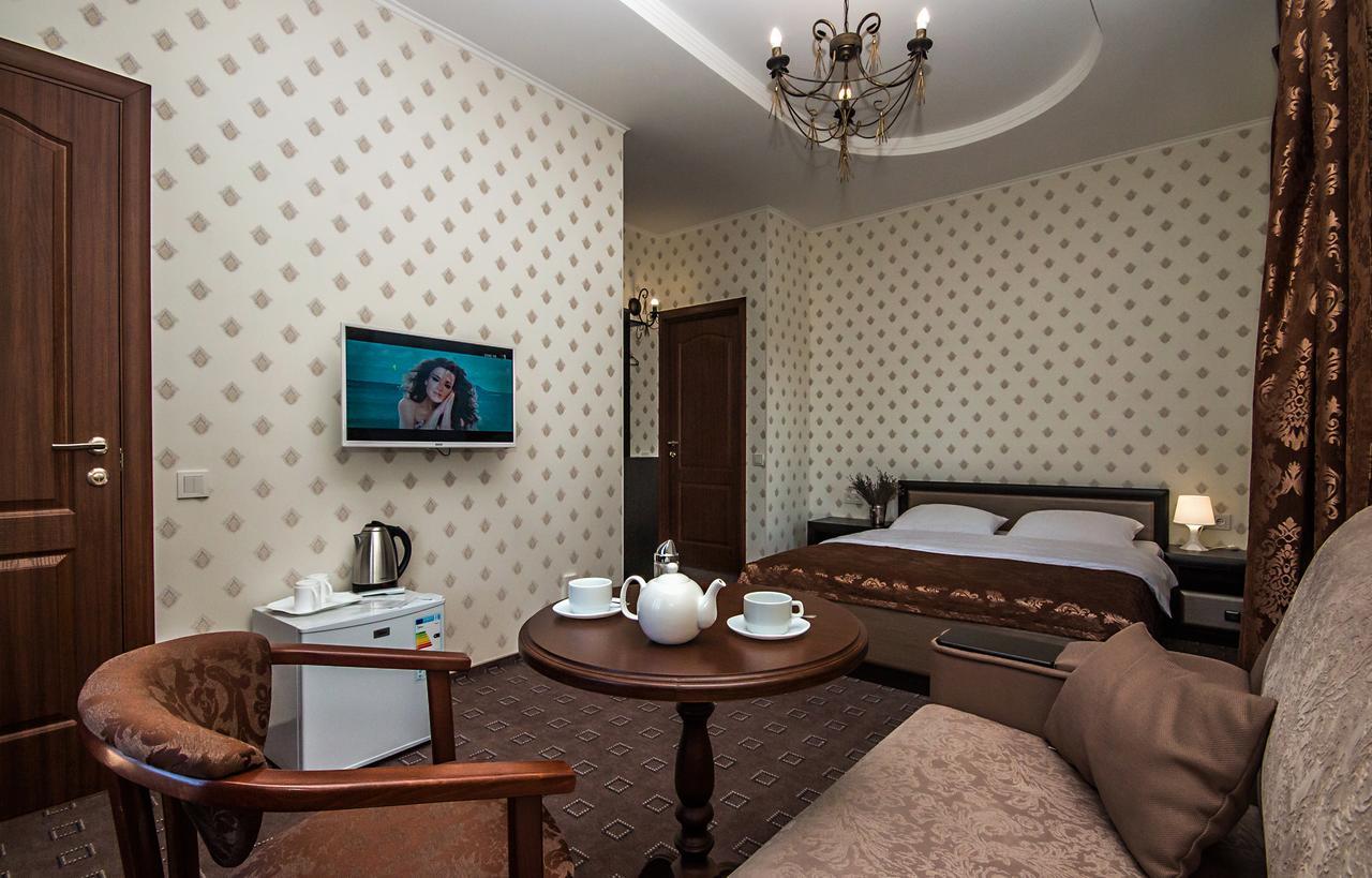 Mini Hotel Ryleev Kharkiv Exterior photo