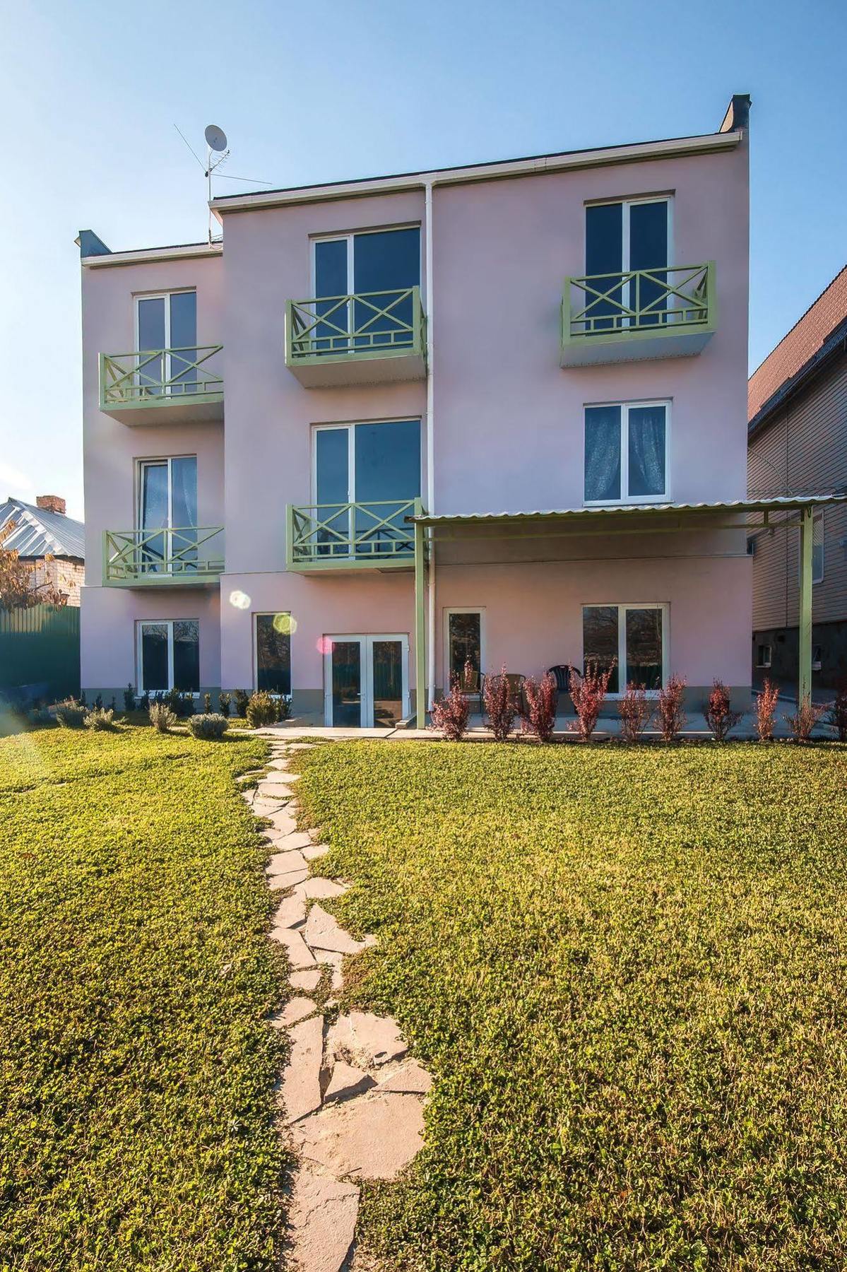 Mini Hotel Ryleev Kharkiv Exterior photo