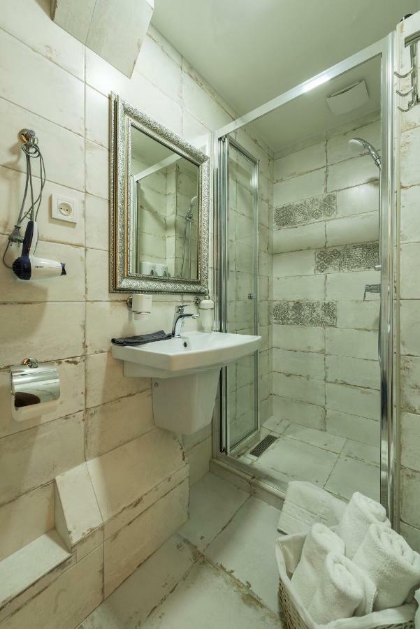 Mini Hotel Ryleev Kharkiv Exterior photo
